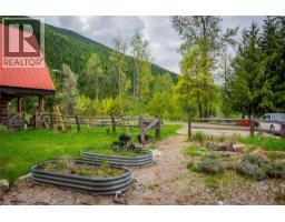 122 Silver Street, New Denver, BC V0G1S0 Photo 58