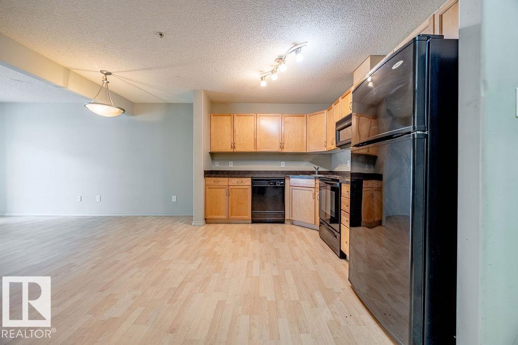 #122 646 MCALLISTER LO SW — photo 9