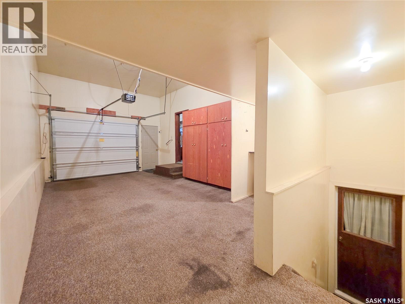 618 4th AVENUE W - 51