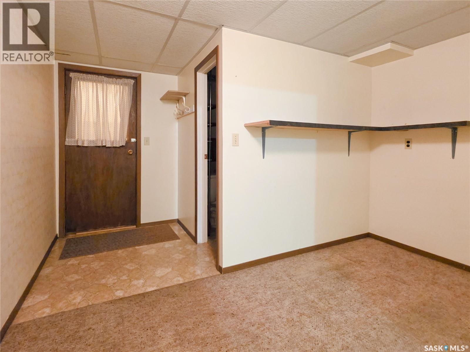 618 4th AVENUE W - 44