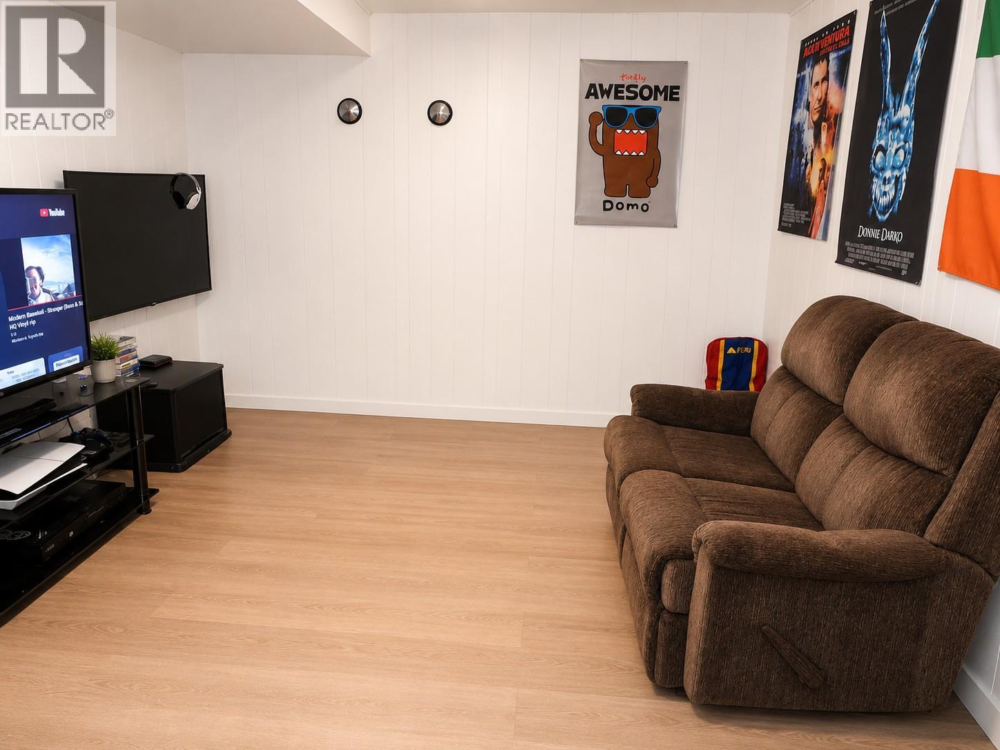 #19 3807 32 Avenue - 32