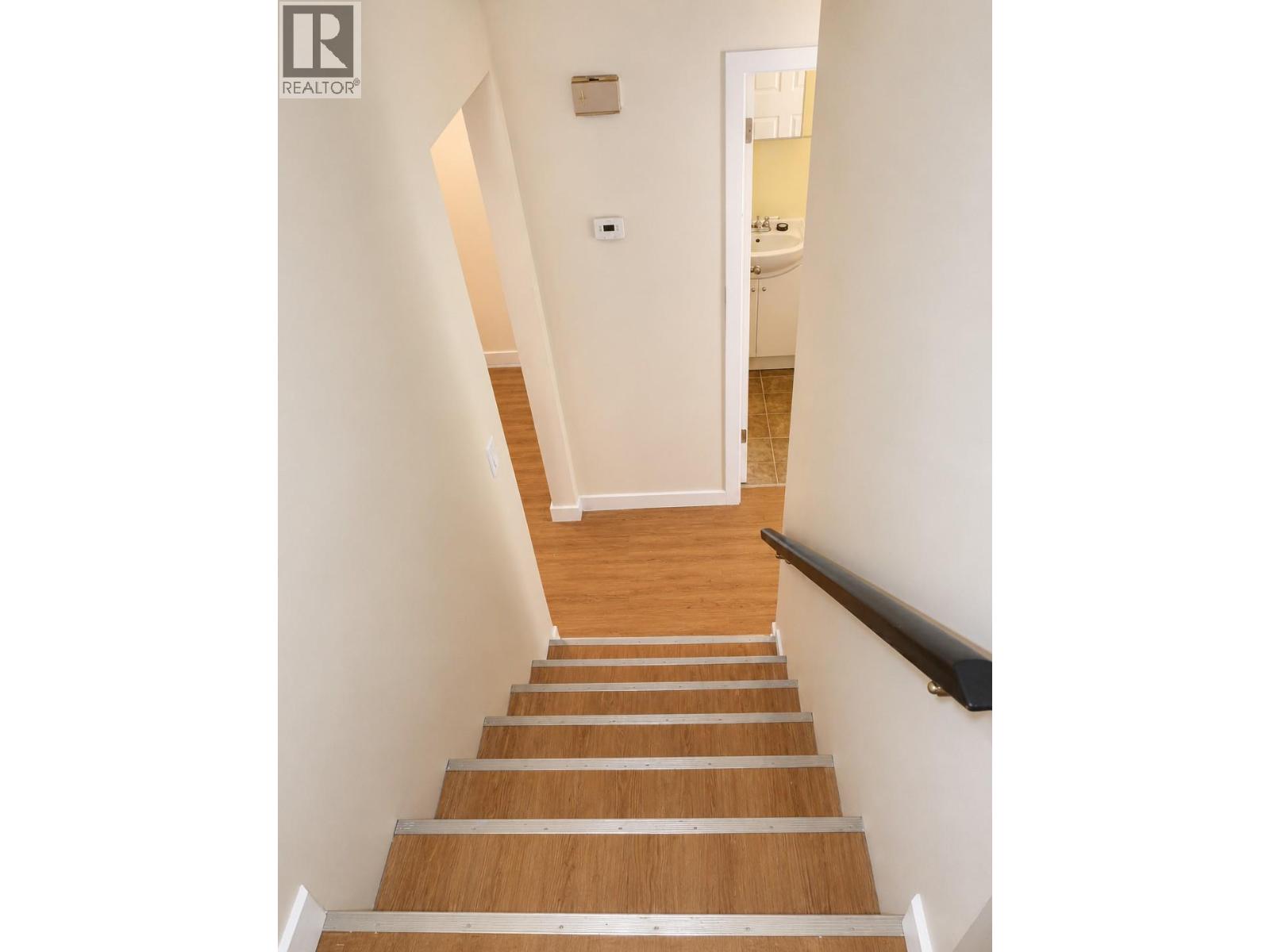#19 3807 32 Avenue - 30