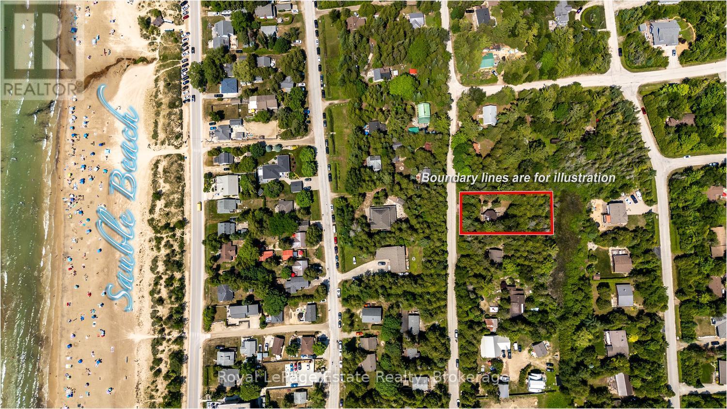 125 THIRD AVENUE N - 32