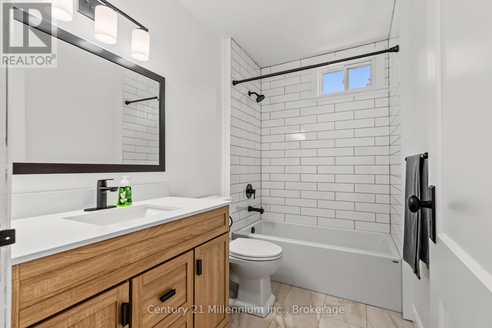 902 HURON TERRACE - 18