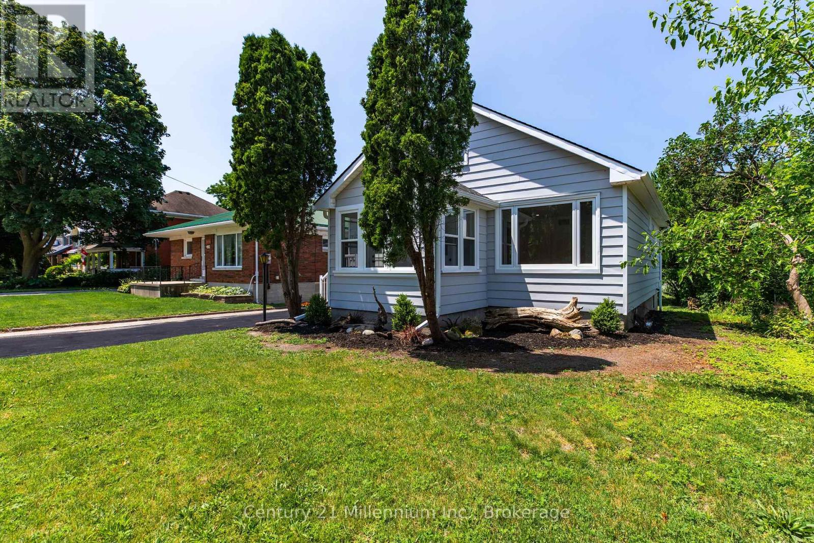 902 HURON TERRACE - Image 37