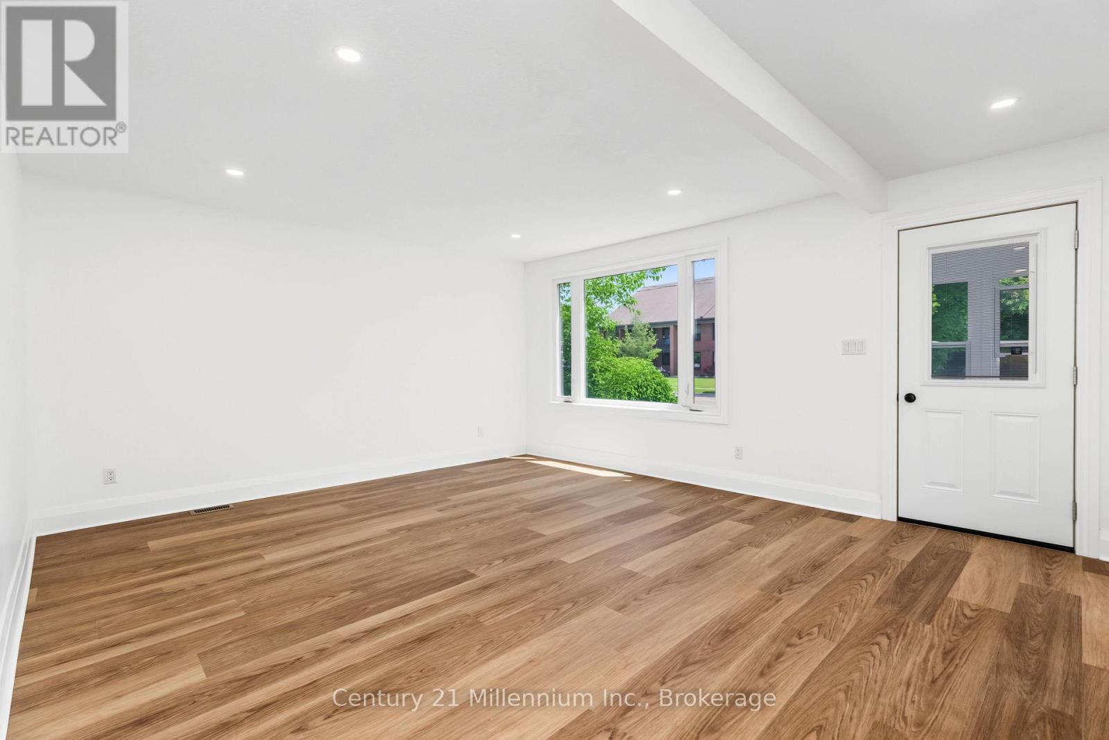 902 HURON TERRACE - 7