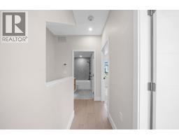 130 W Woodstock Avenue, Vancouver, BC V5Y0P4 Photo 17
