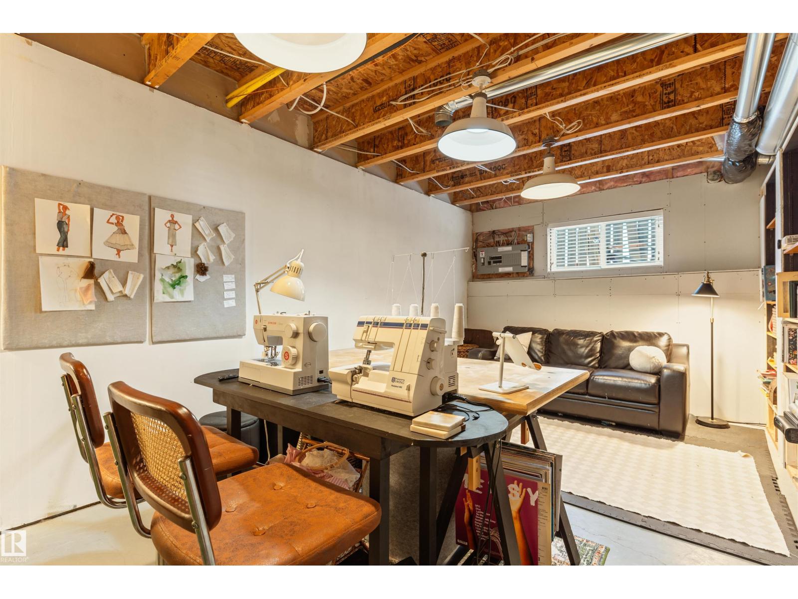 #2 5032 50 ST — photo 34