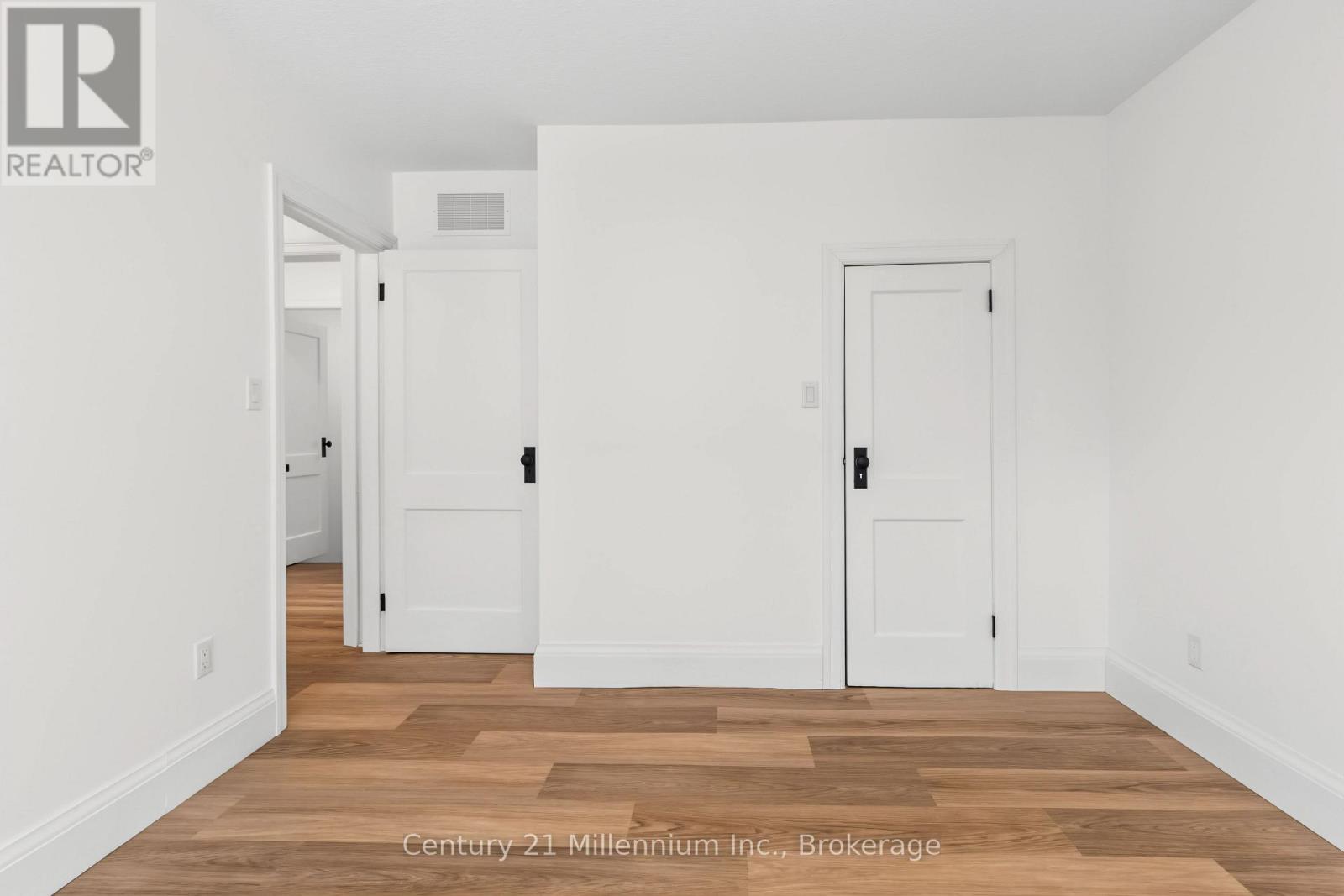 902 HURON TERRACE - 14