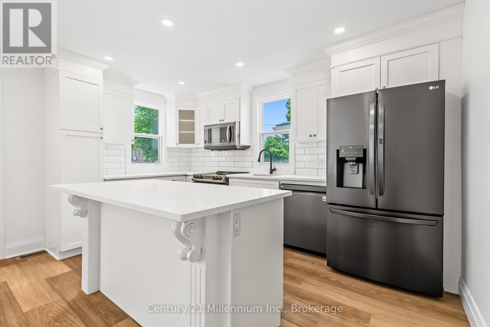 902 HURON TERRACE - 9