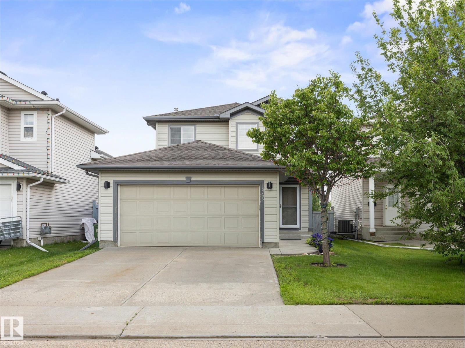 10705 180 AV NW - 40