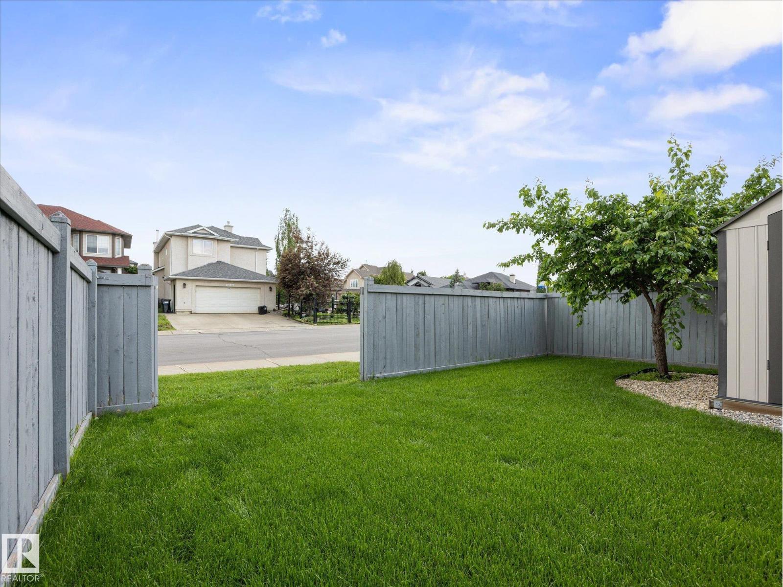 10705 180 AV NW - 35