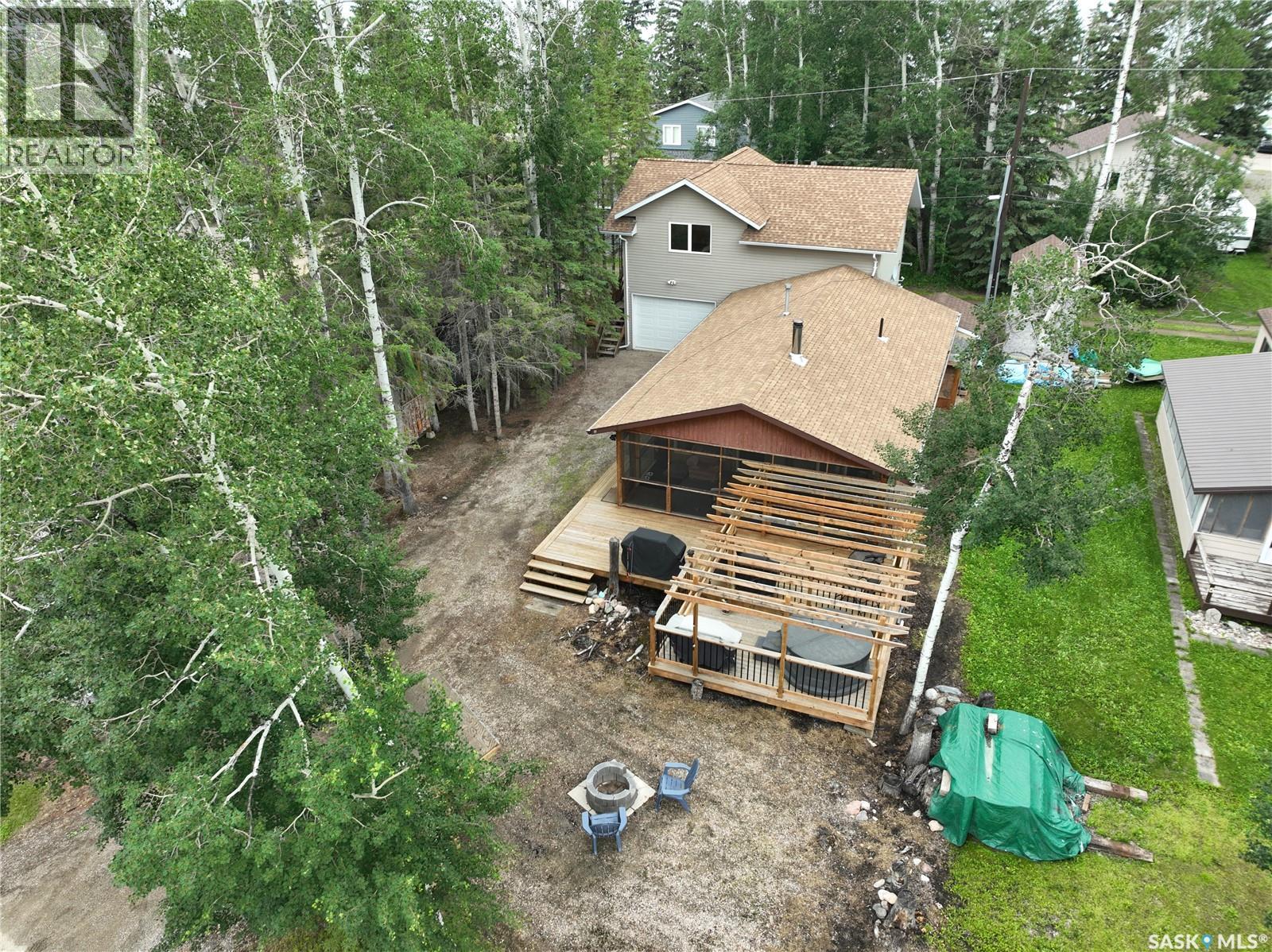 3 White Spruce CRESCENT — photo 52