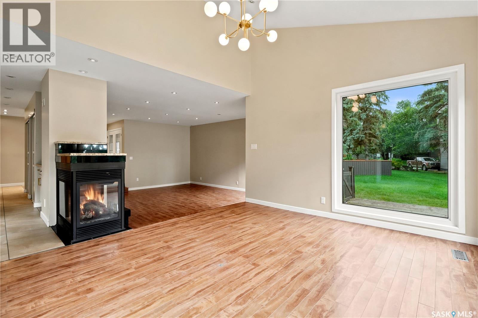 19 MARTIN CRESCENT — photo 12