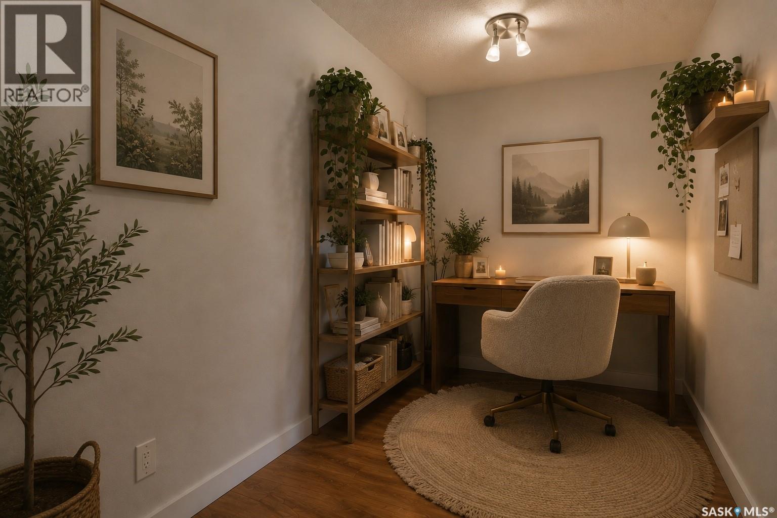 19 MARTIN CRESCENT — photo 31