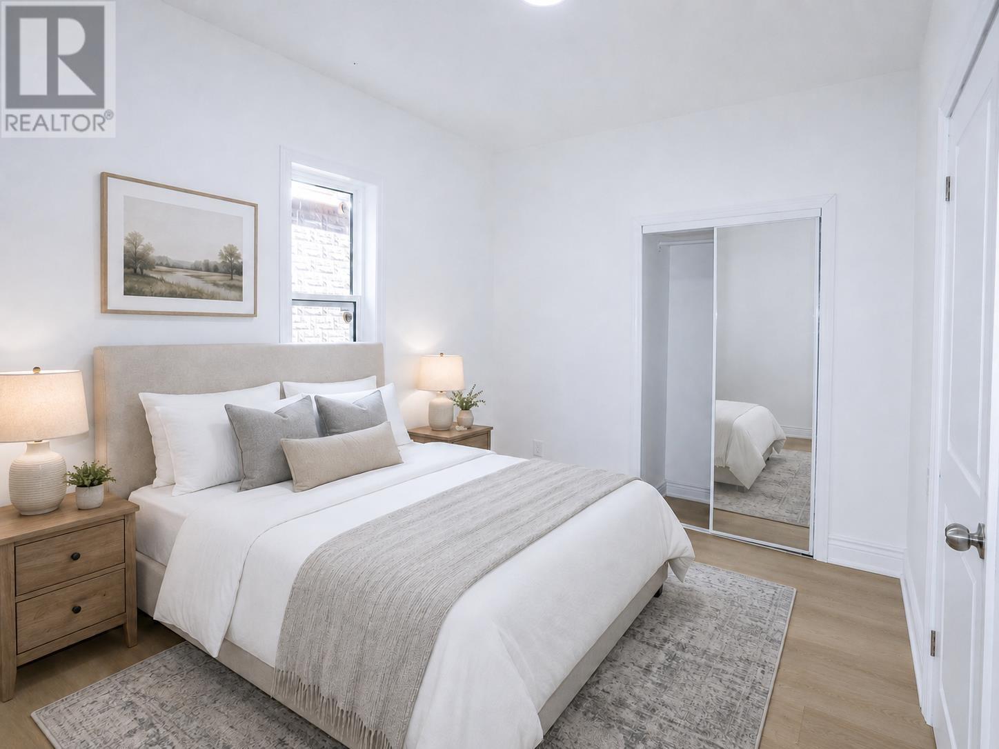 54 Cathcart ST - 19