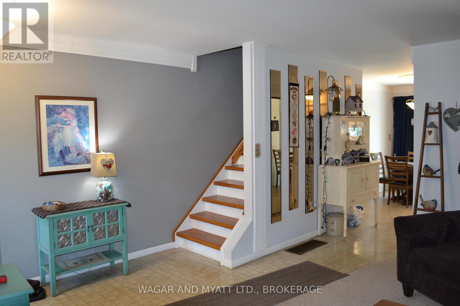 #30 60 WINCHESTER DRIVE - 11