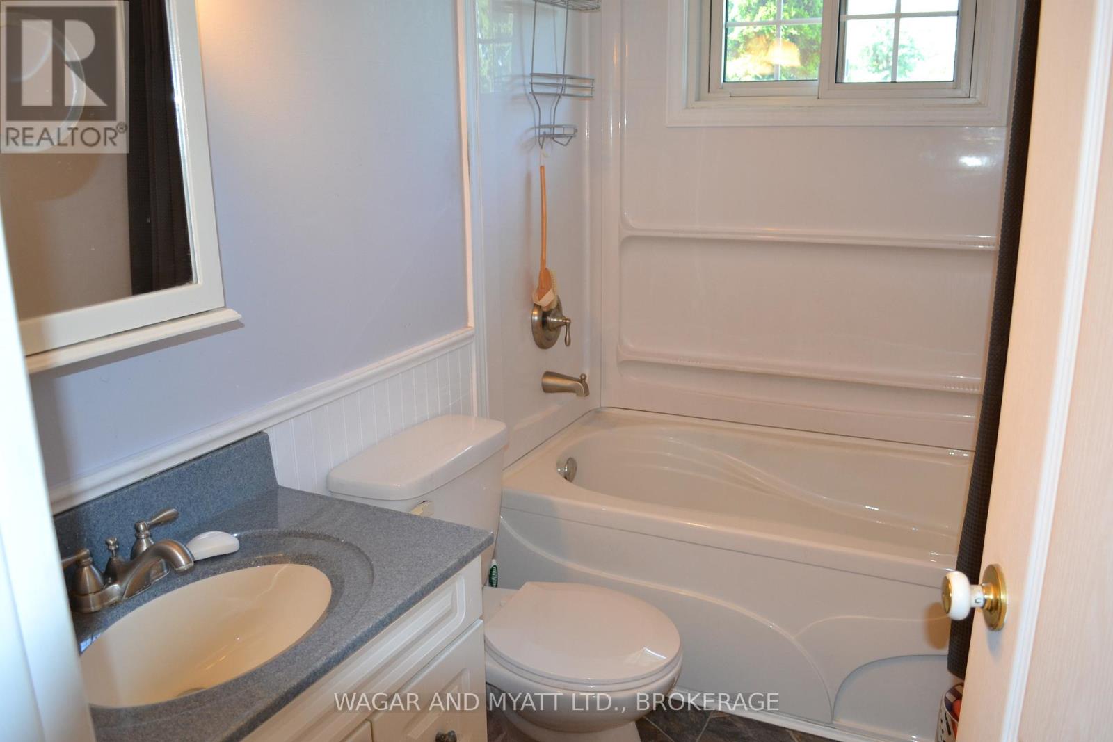 #30 60 WINCHESTER DRIVE - 14