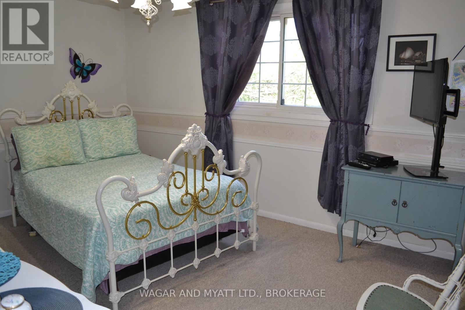 #30 60 WINCHESTER DRIVE - 16