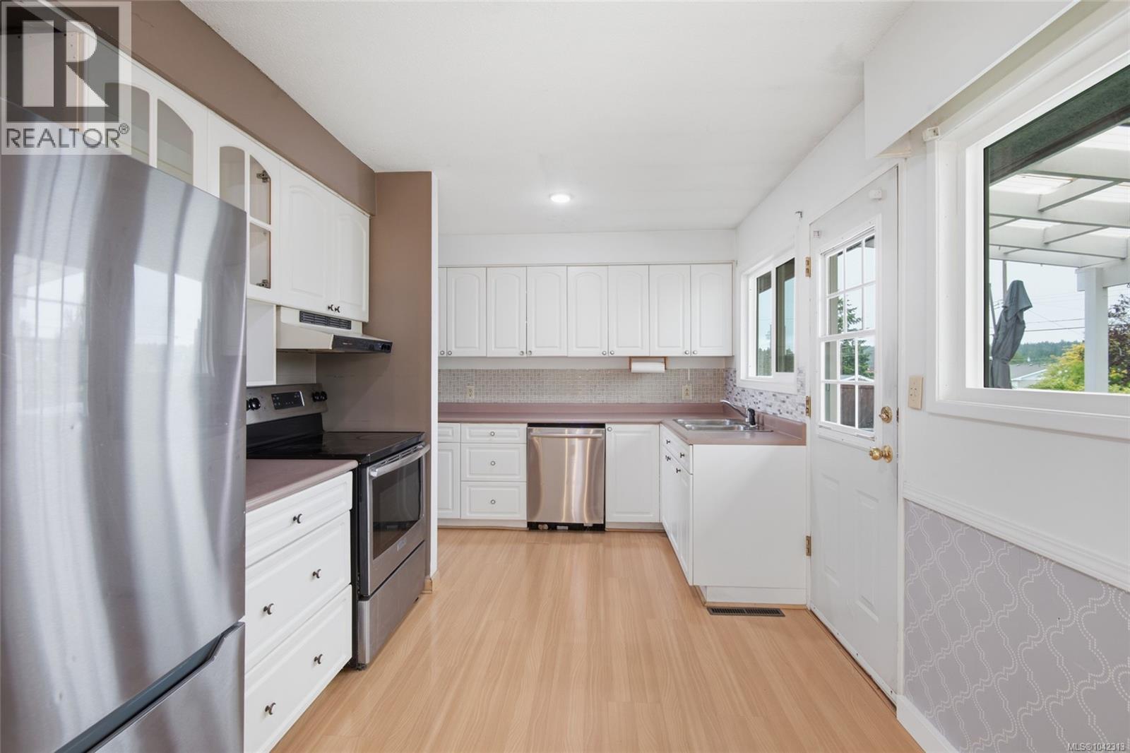 3795 Michigan Rd - 11