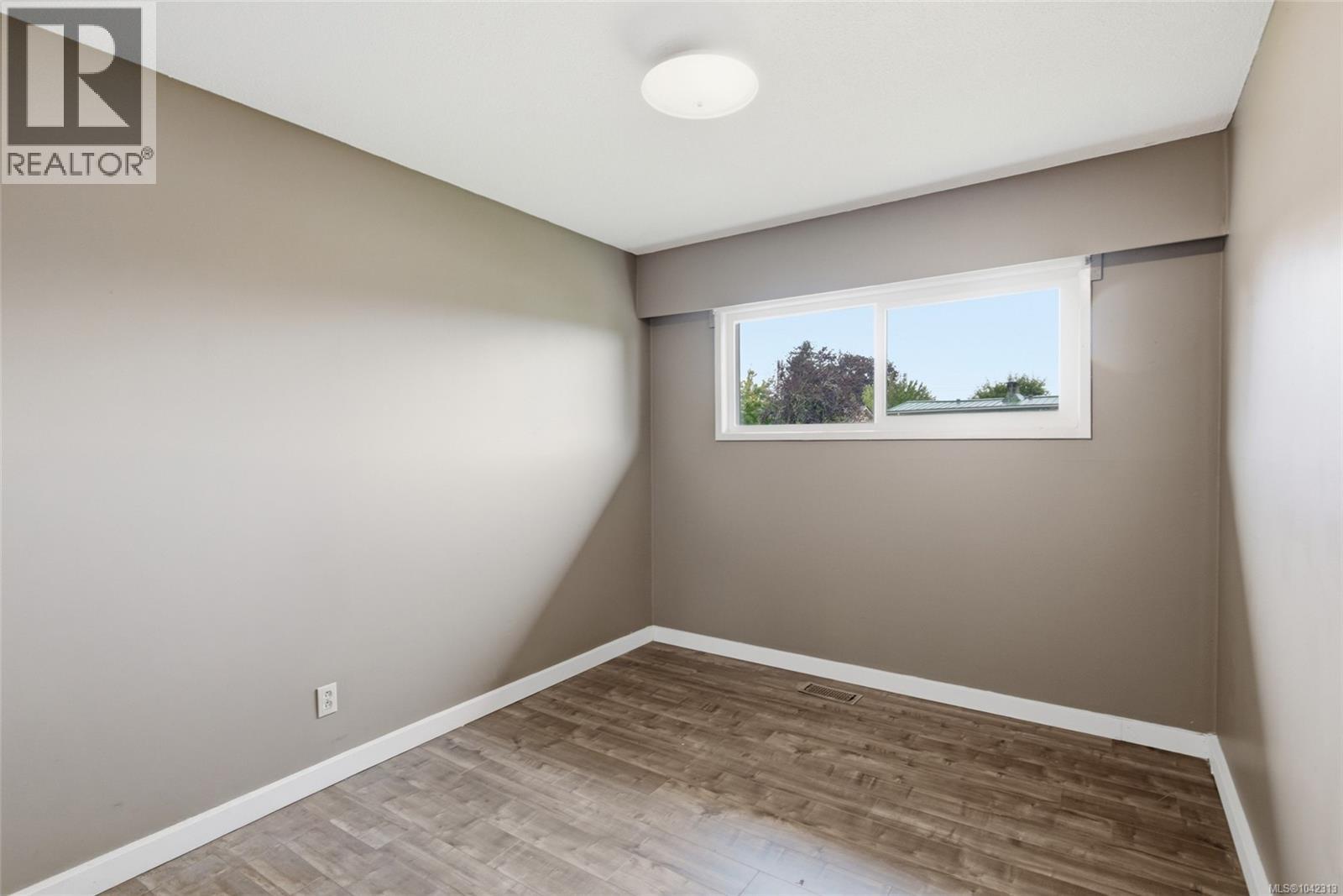 3795 Michigan Rd - 17