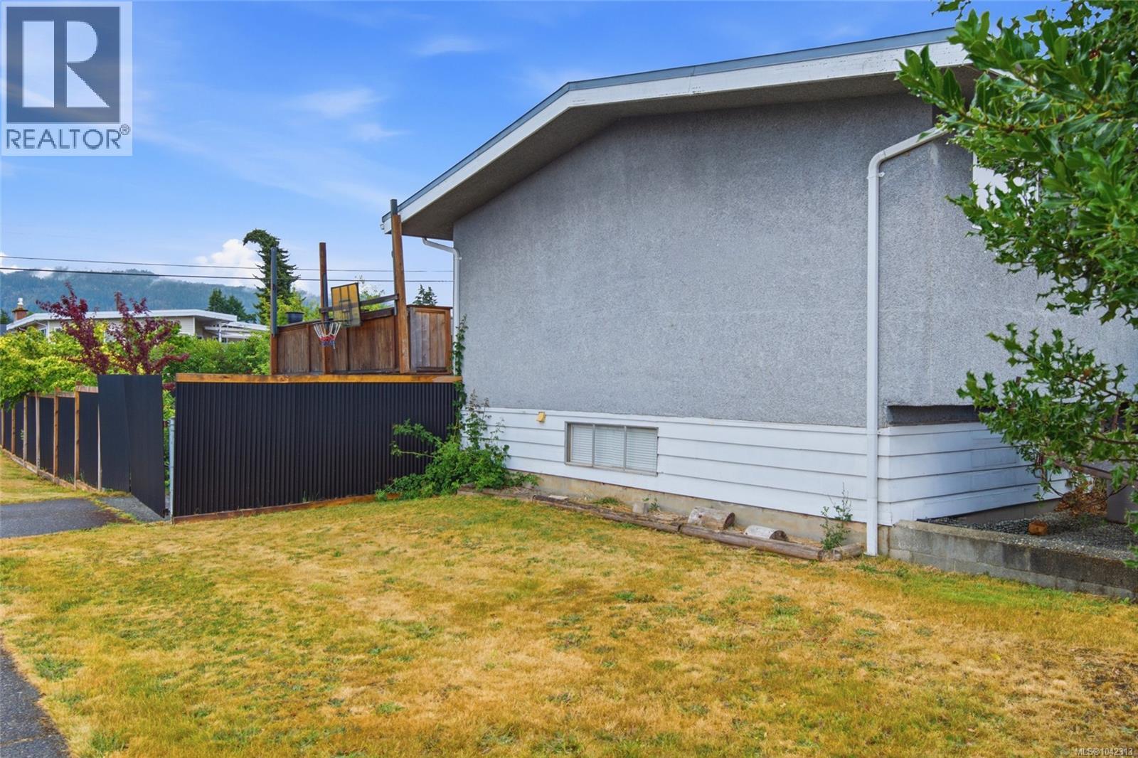 3795 Michigan Rd - 29