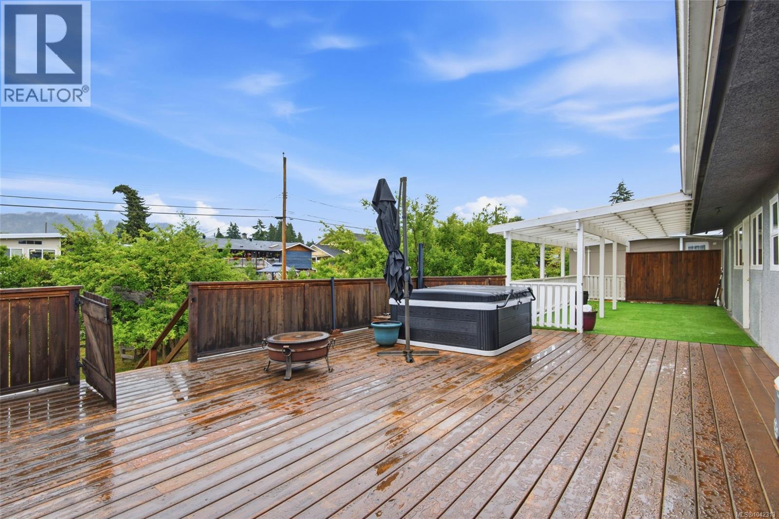 3795 Michigan Rd - 3