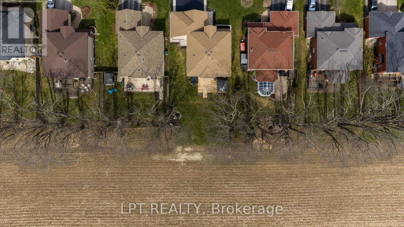 47 NORTHVIEW CRESCENT - 44