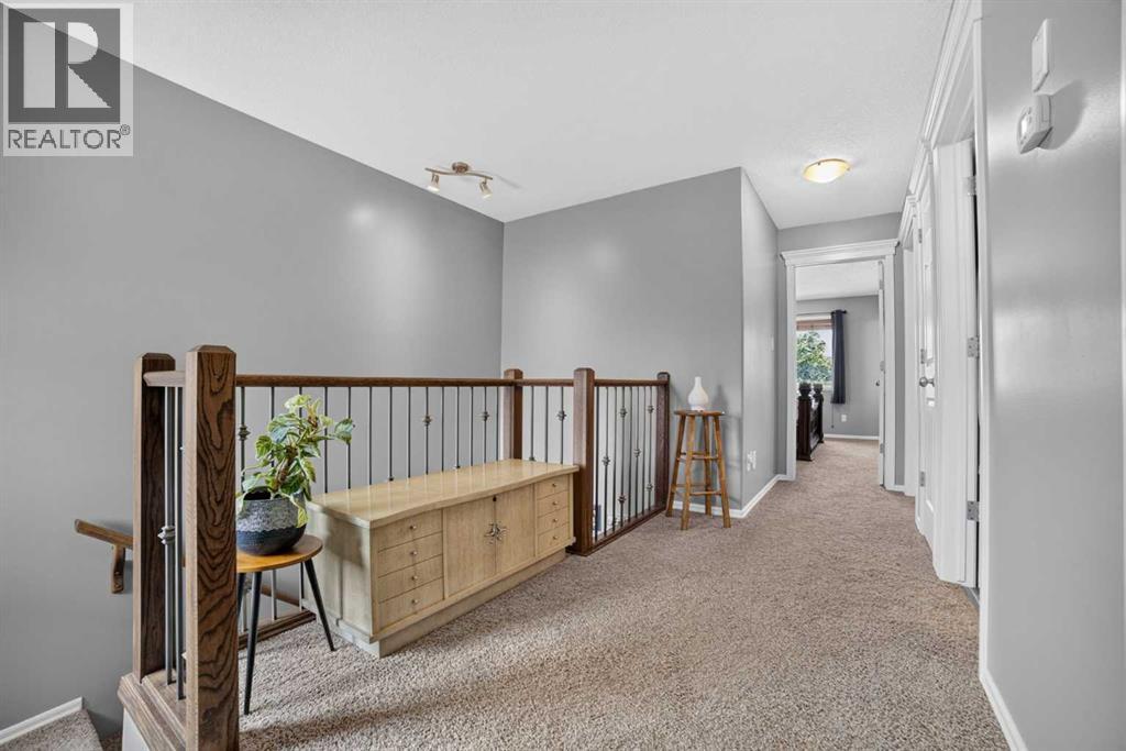 109 Couleesprings Way S — photo 27