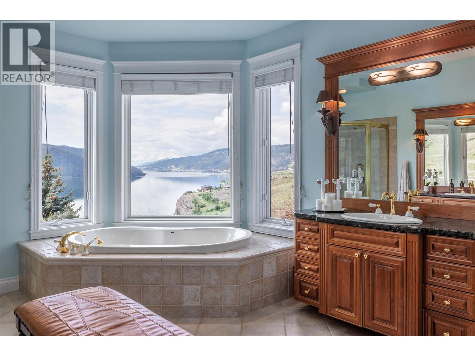 #1 315 Kalamalka Lakeview Drive - 15