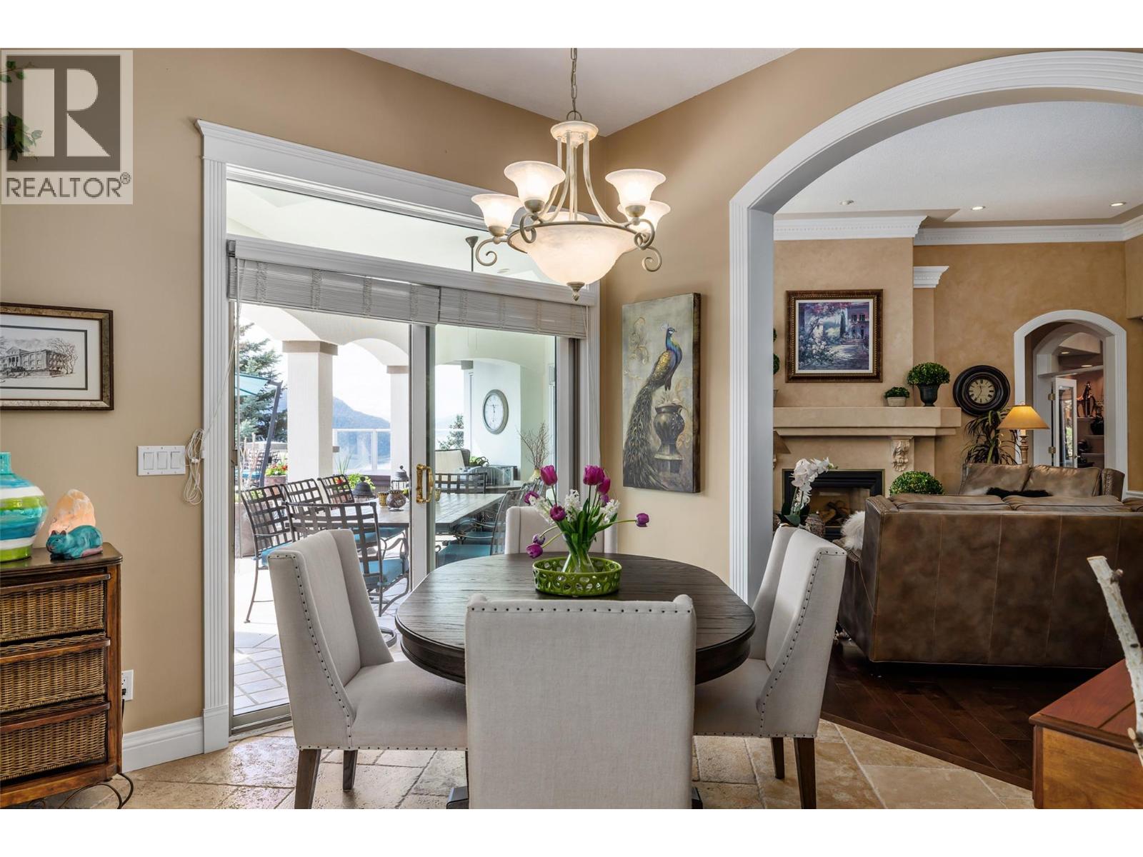 #1 315 Kalamalka Lakeview Drive - 12