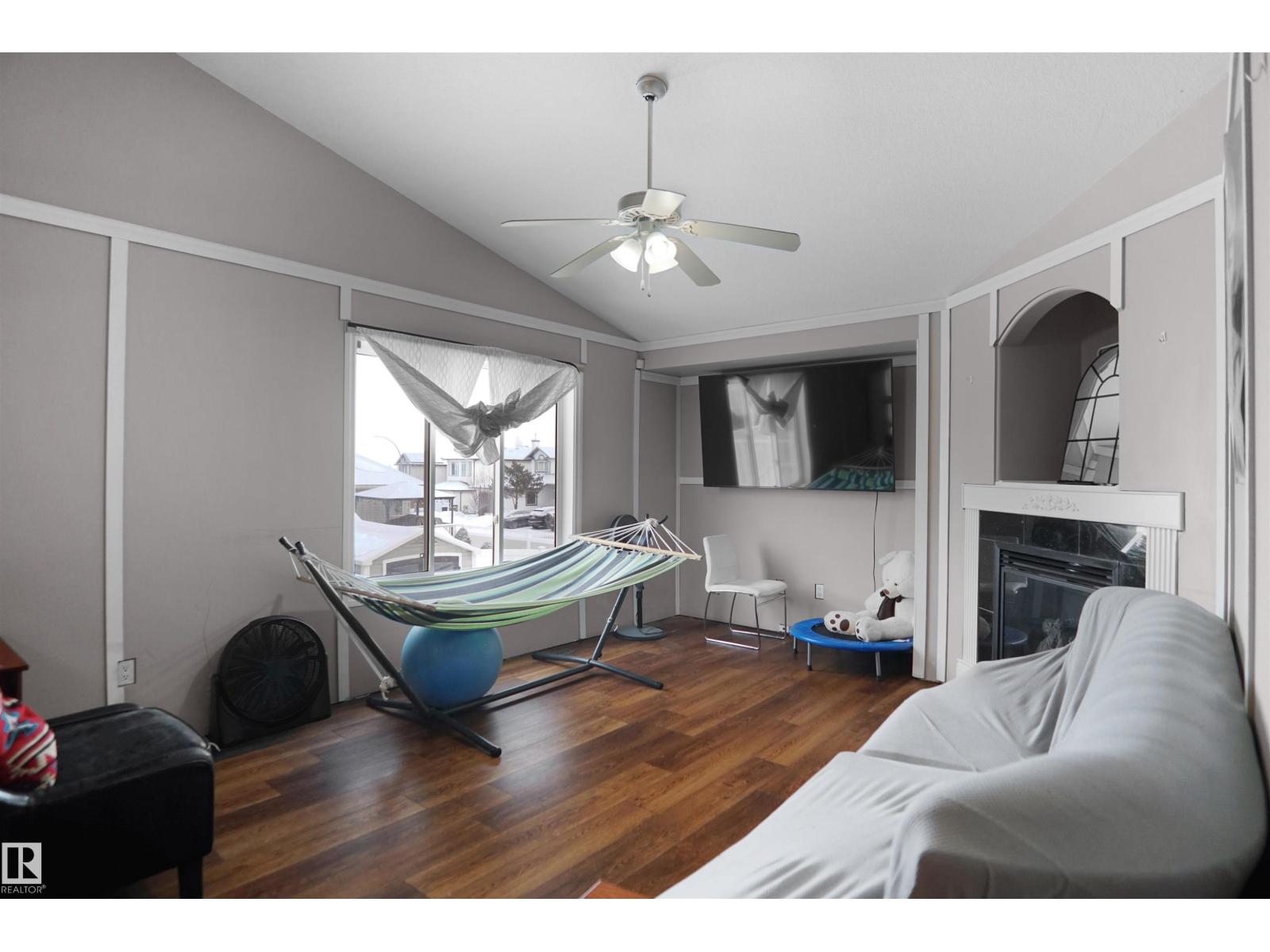 4816 155 ave NW - 12