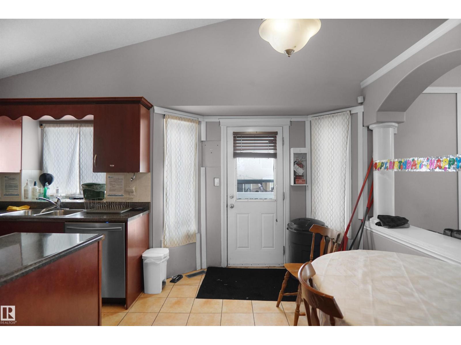 4816 155 ave NW - 16