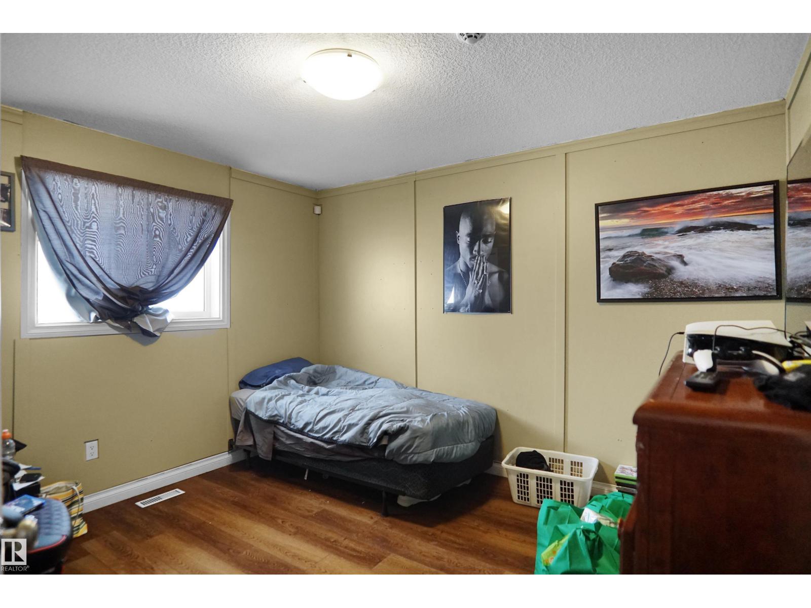 4816 155 ave NW - 29