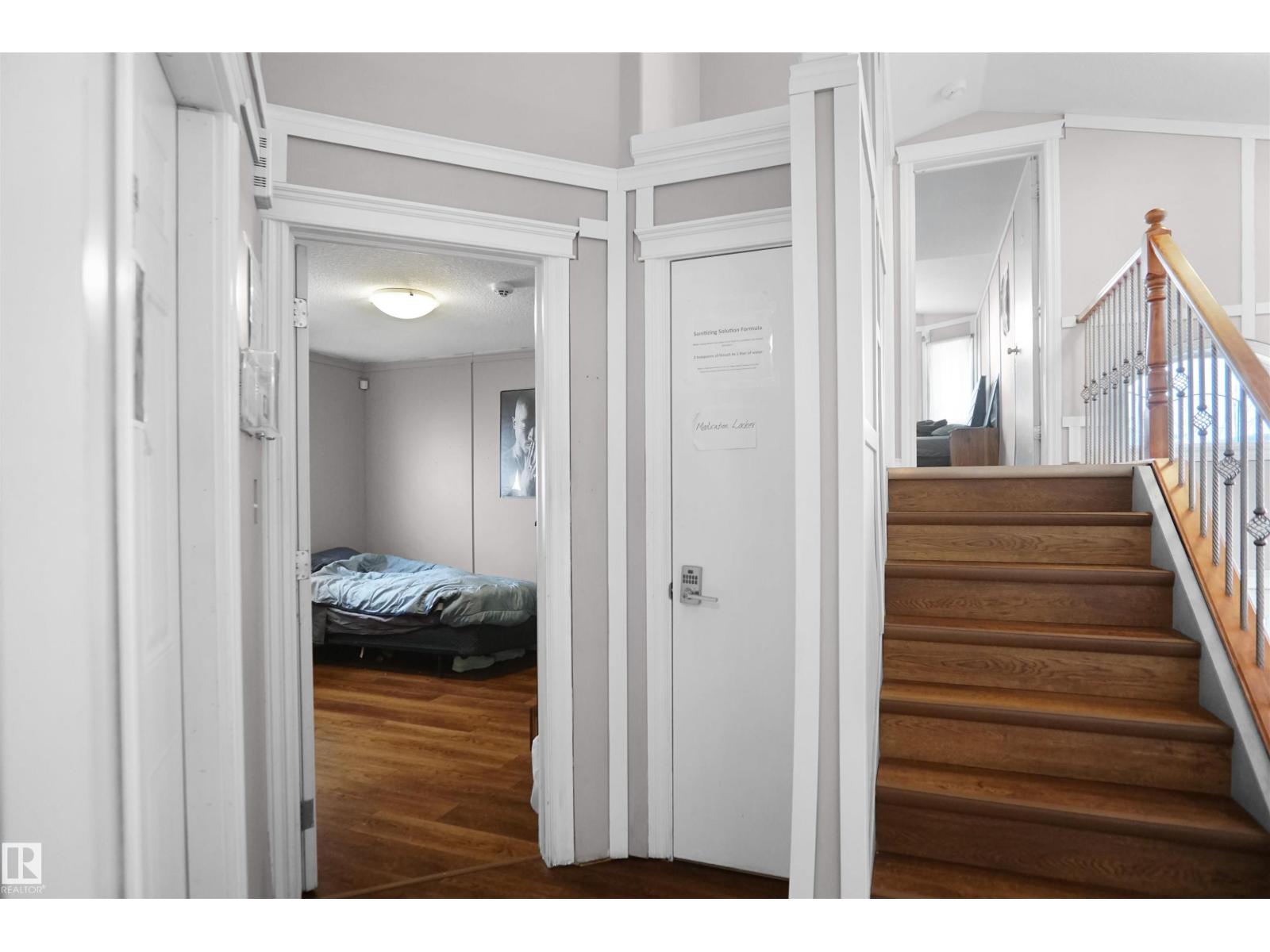 4816 155 ave NW - 35