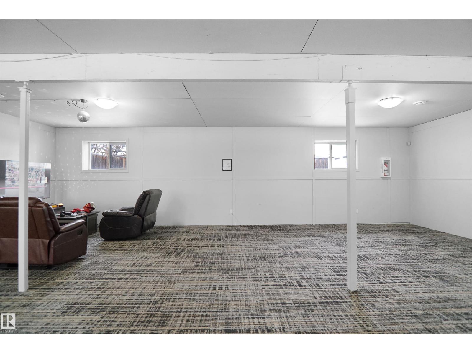 4816 155 ave NW - 36