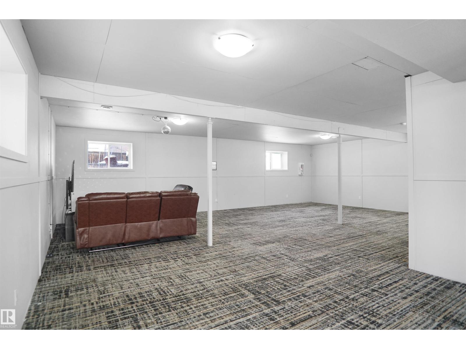 4816 155 ave NW - 39