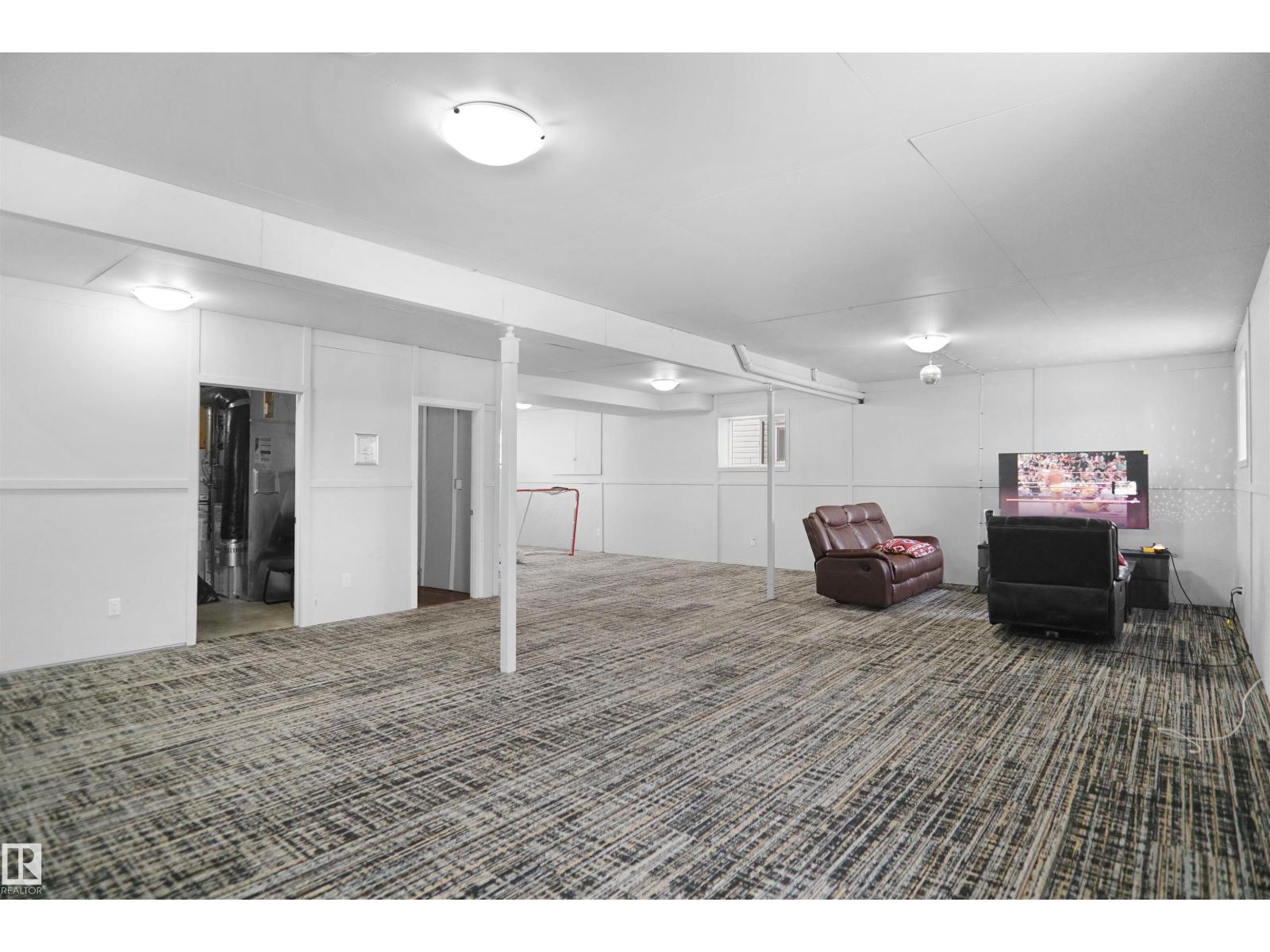 4816 155 ave NW - 40