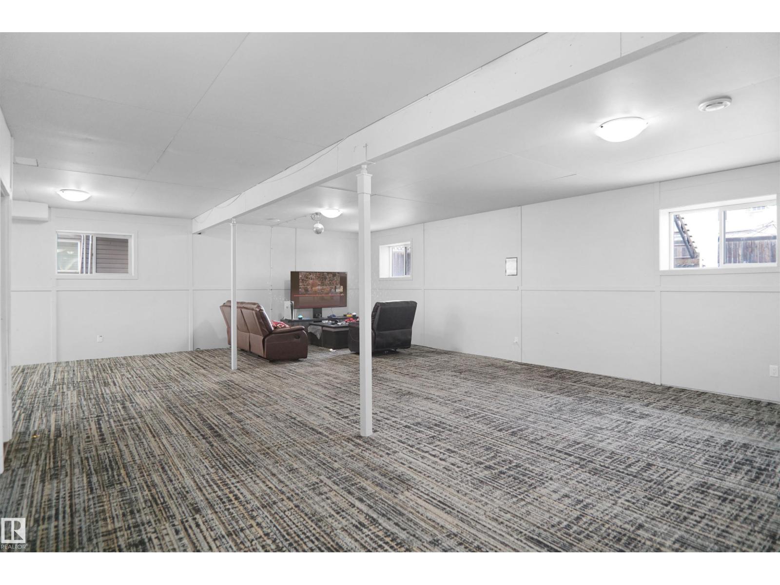 4816 155 ave NW - 41