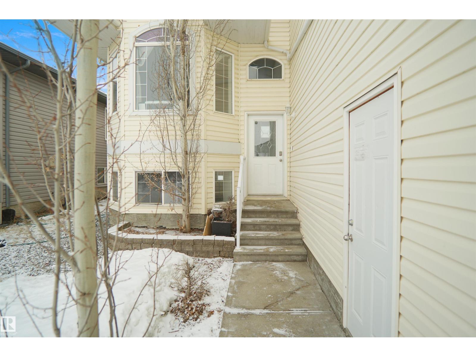 4816 155 ave NW - 5