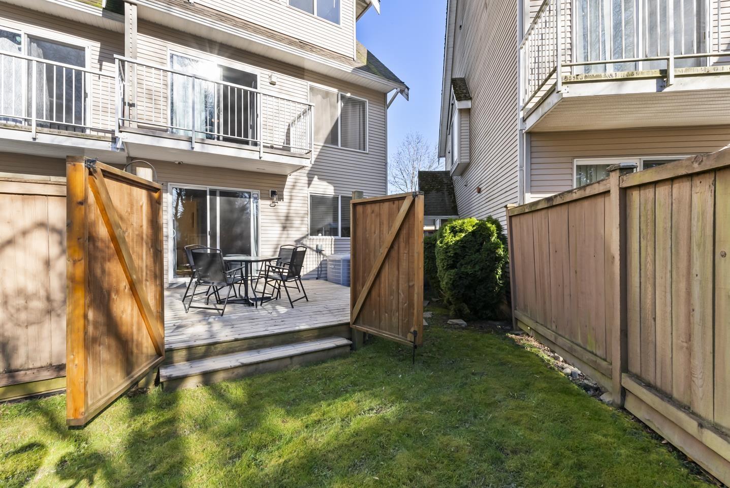 13 19948 WILLOUGHBY WAY, Langley