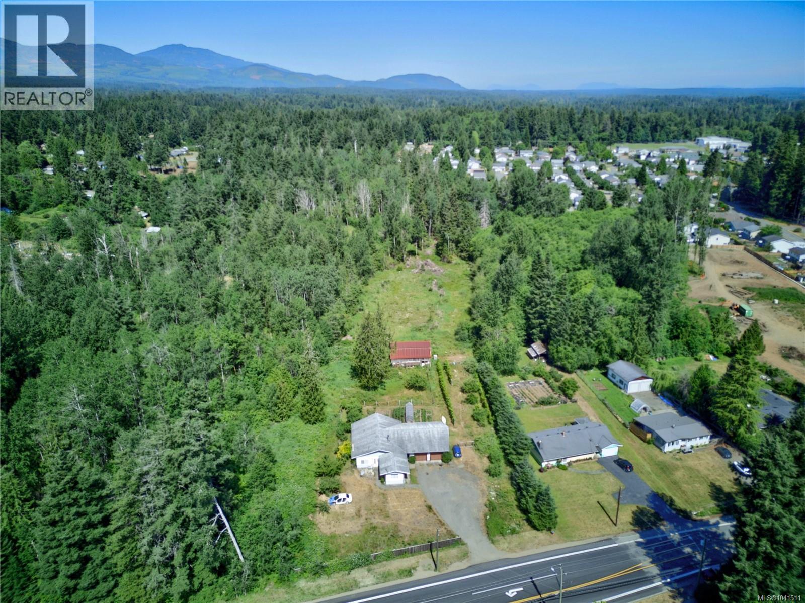 2115 Cumberland Rd, Courtenay — photo 3