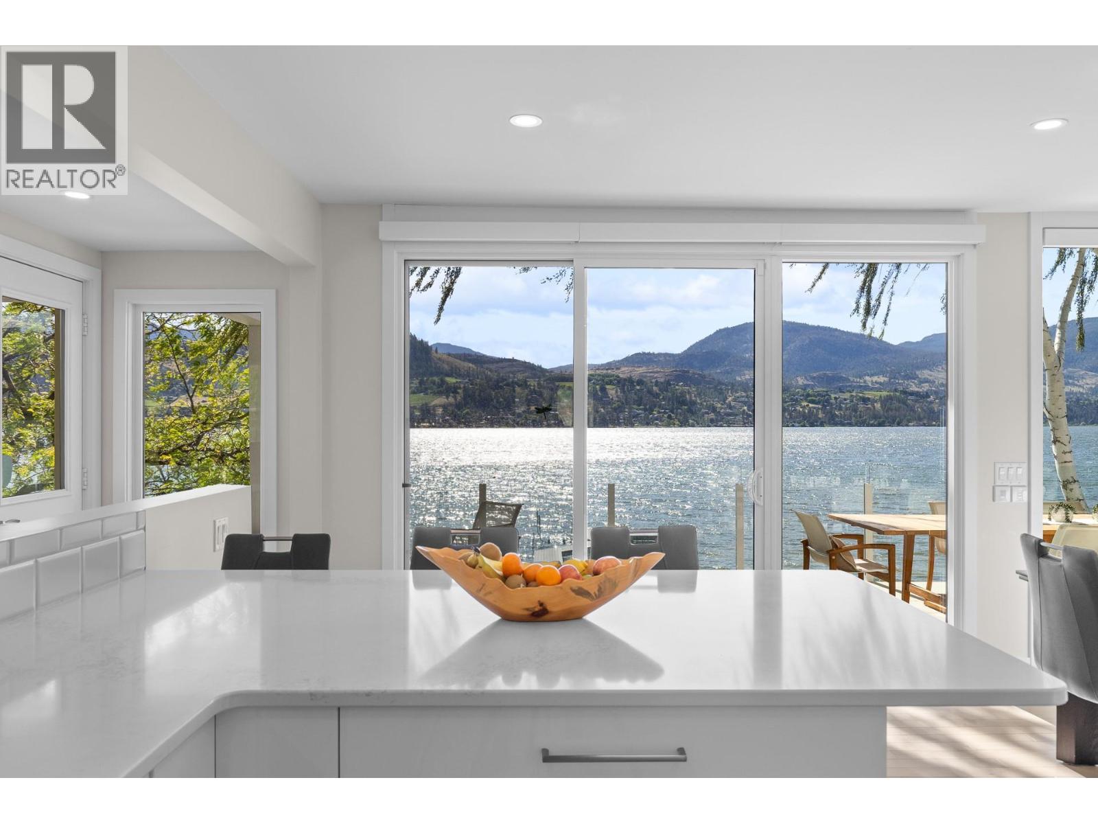 30 Eastside Road - 16
