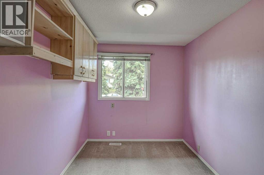 #56 1055 72 Avenue NW - 15
