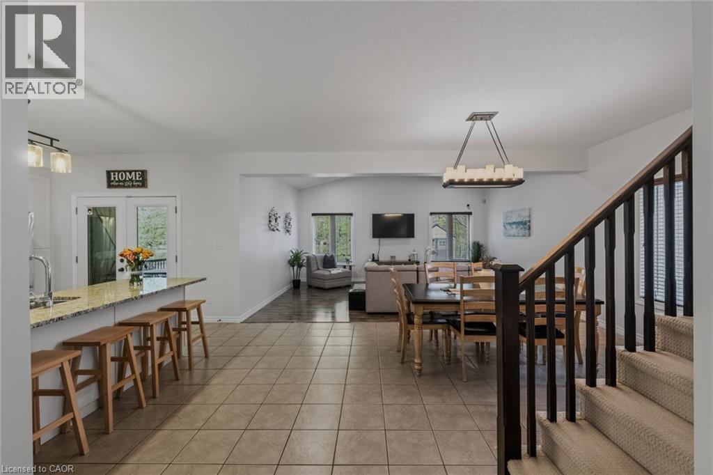 4-bedroom home for sale at 217 WOODWAY Trail, Simcoe ON · photo 10 of 46