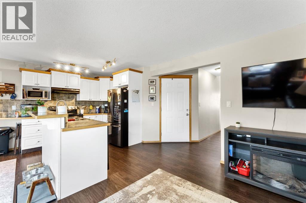 7 Northlands Crescent NE — photo 11
