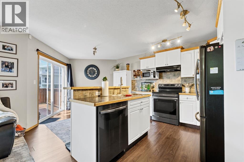 7 Northlands Crescent NE — photo 13
