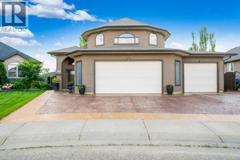 210 Vista Close SE - photo 3