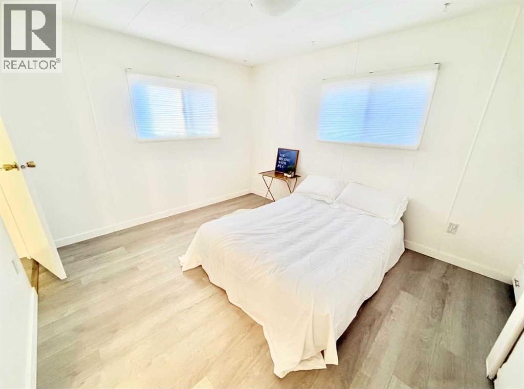 18, 2300 13 Street N - 4