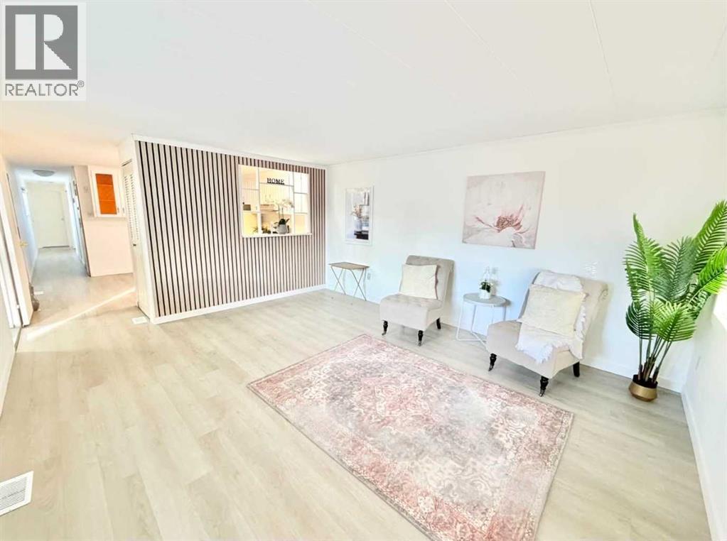 18, 2300 13 Street N - 23